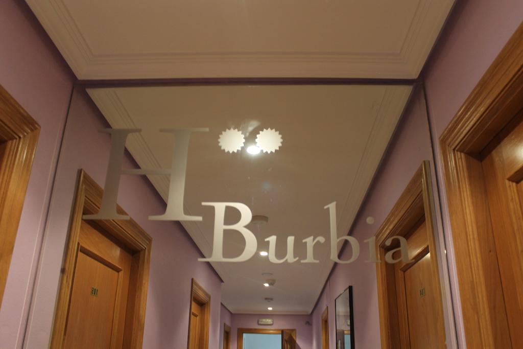 Hostal Burbia ビジャフランカ・デル・ビエルソ エクステリア 写真
