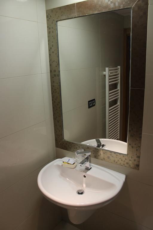 Hostal Burbia ビジャフランカ・デル・ビエルソ 部屋 写真